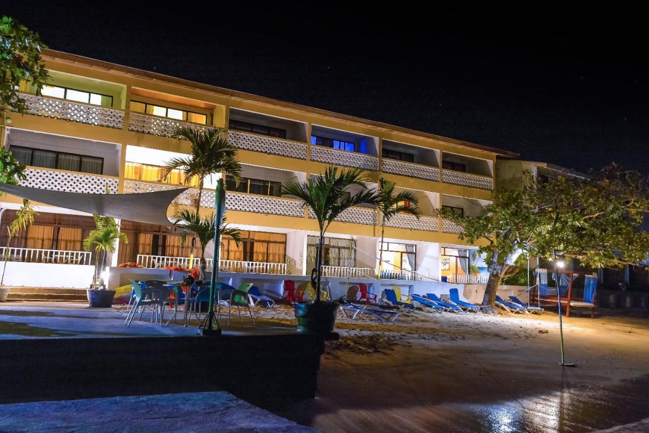 Kaz Kreol Beach Hotel Очо-Ріос Екстер'єр фото